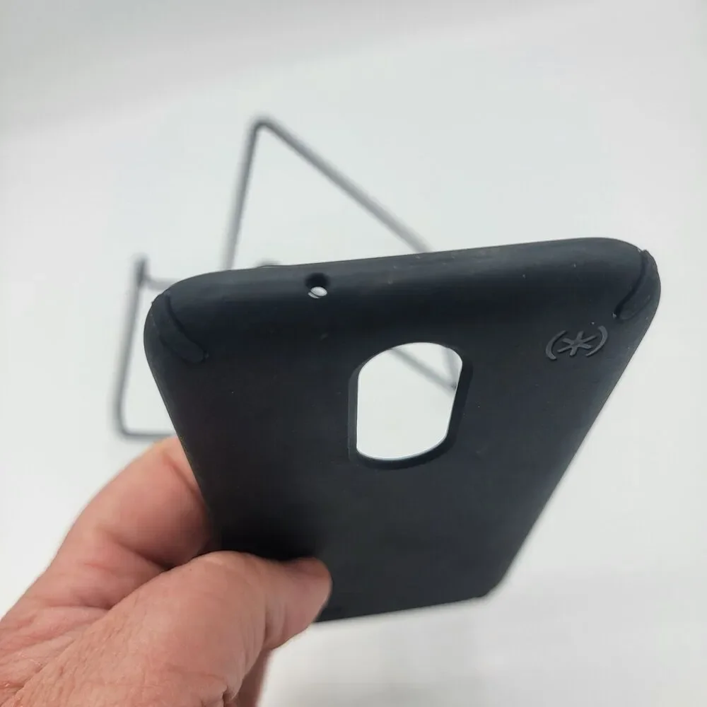 Speck-lgk8s phone case, tough and drop rated to 12 feet. Brand new LG